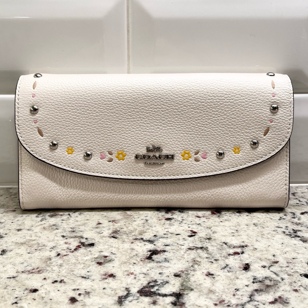 Coach Prairie Studded Soft Wallet NWOT